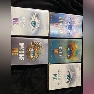 Shatter Me Series Book set